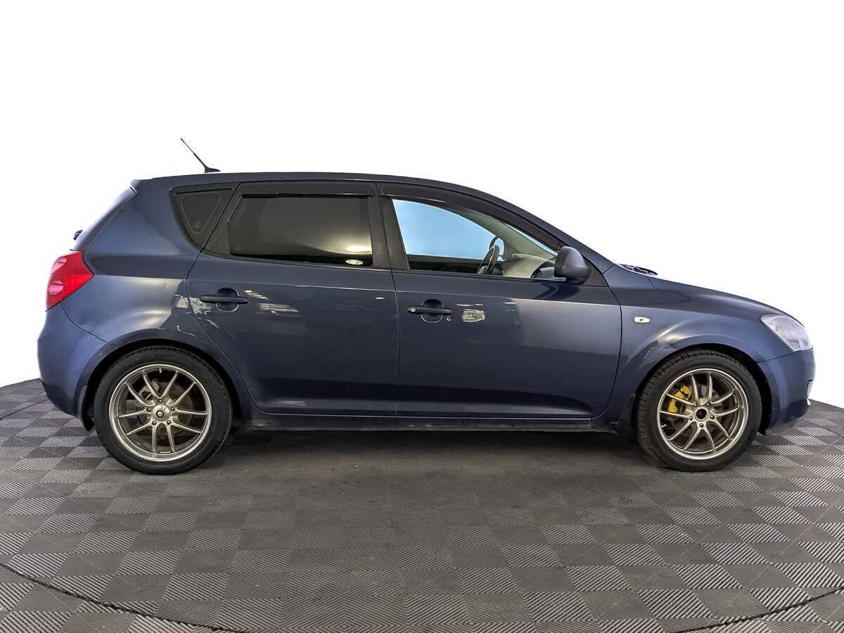 Купить Kia Ceed, 2009, 140 804 км, фото №4