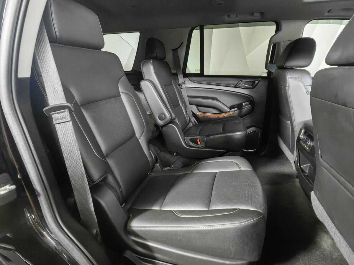 Купить Chevrolet Tahoe, 2018, 194 334 км, фото №12
