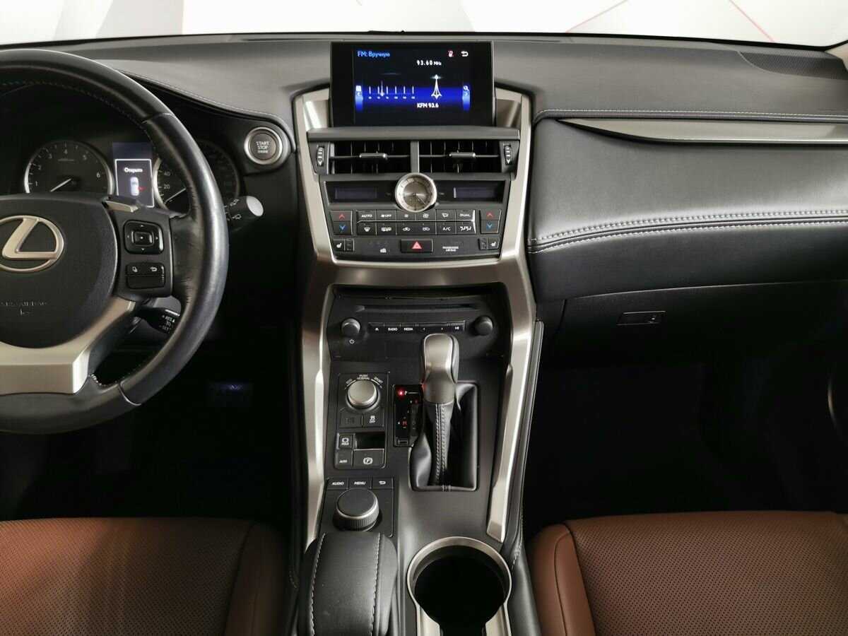 Купить Lexus NX 200t, 2015, 56 000 км, фото №11