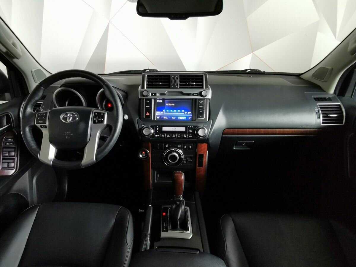 Купить Toyota Land Cruiser Prado, 2017, 211 330 км, фото №10