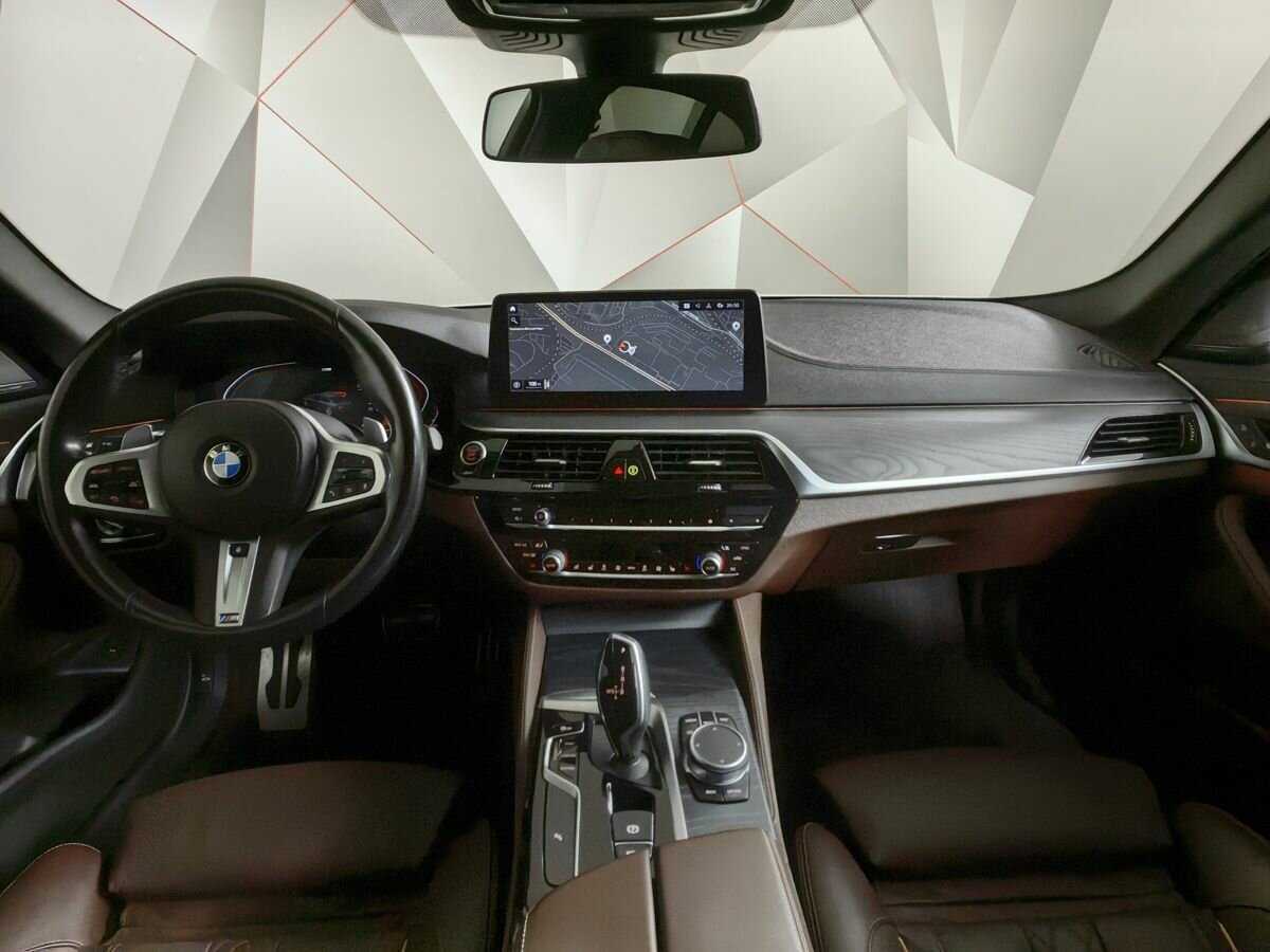 Купить BMW 5 серии 530d xDrive, 2020, 65 756 км, фото №9