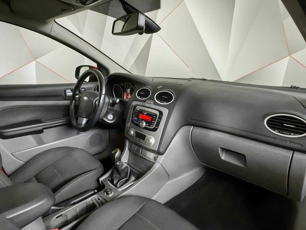 Купить Ford Focus, 2010, 200 205 км, фото №9