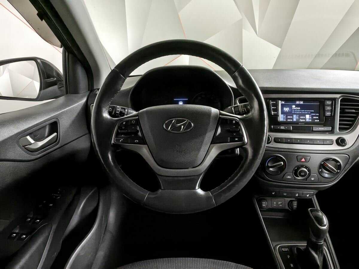 Купить Hyundai Solaris, 2017, 163 532 км, фото №15