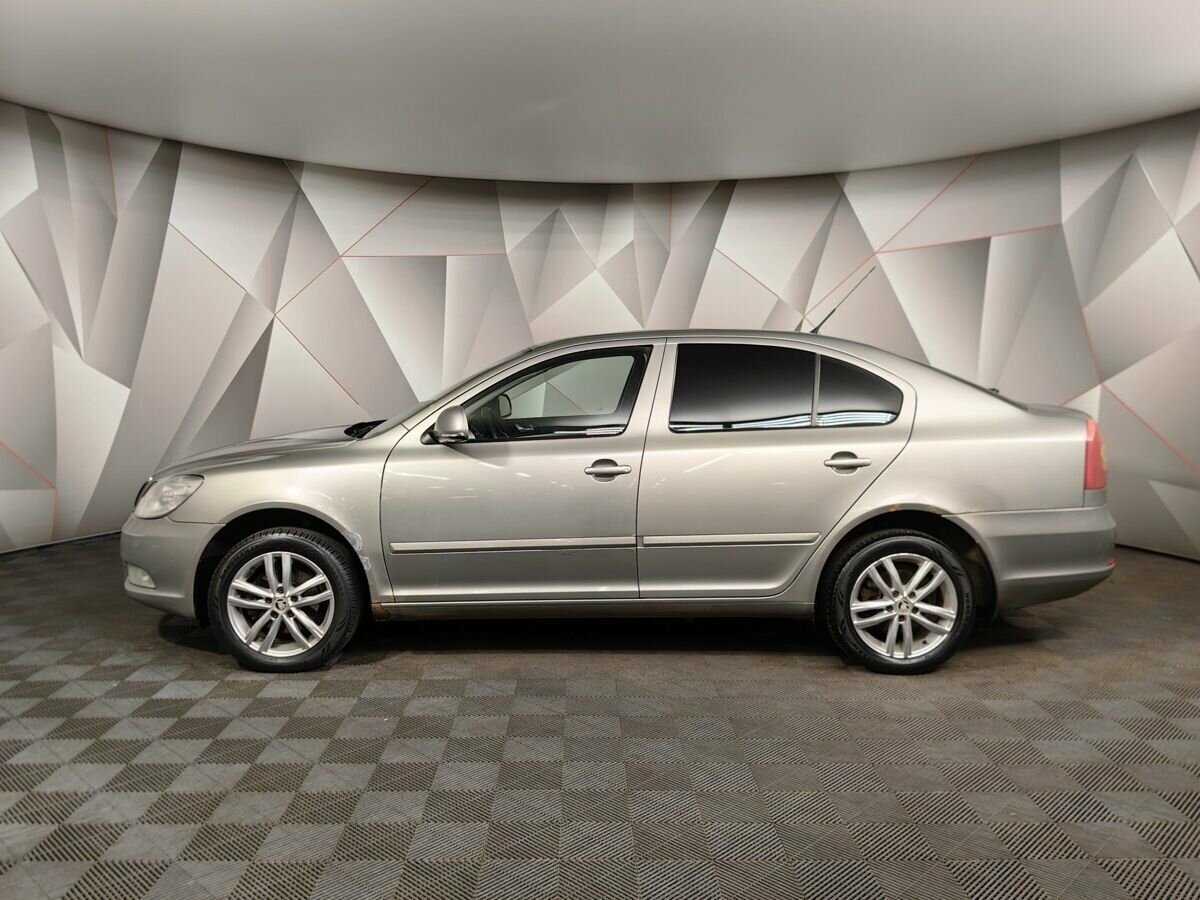 Купить Skoda Octavia, 2010, 225 000 км, фото №5