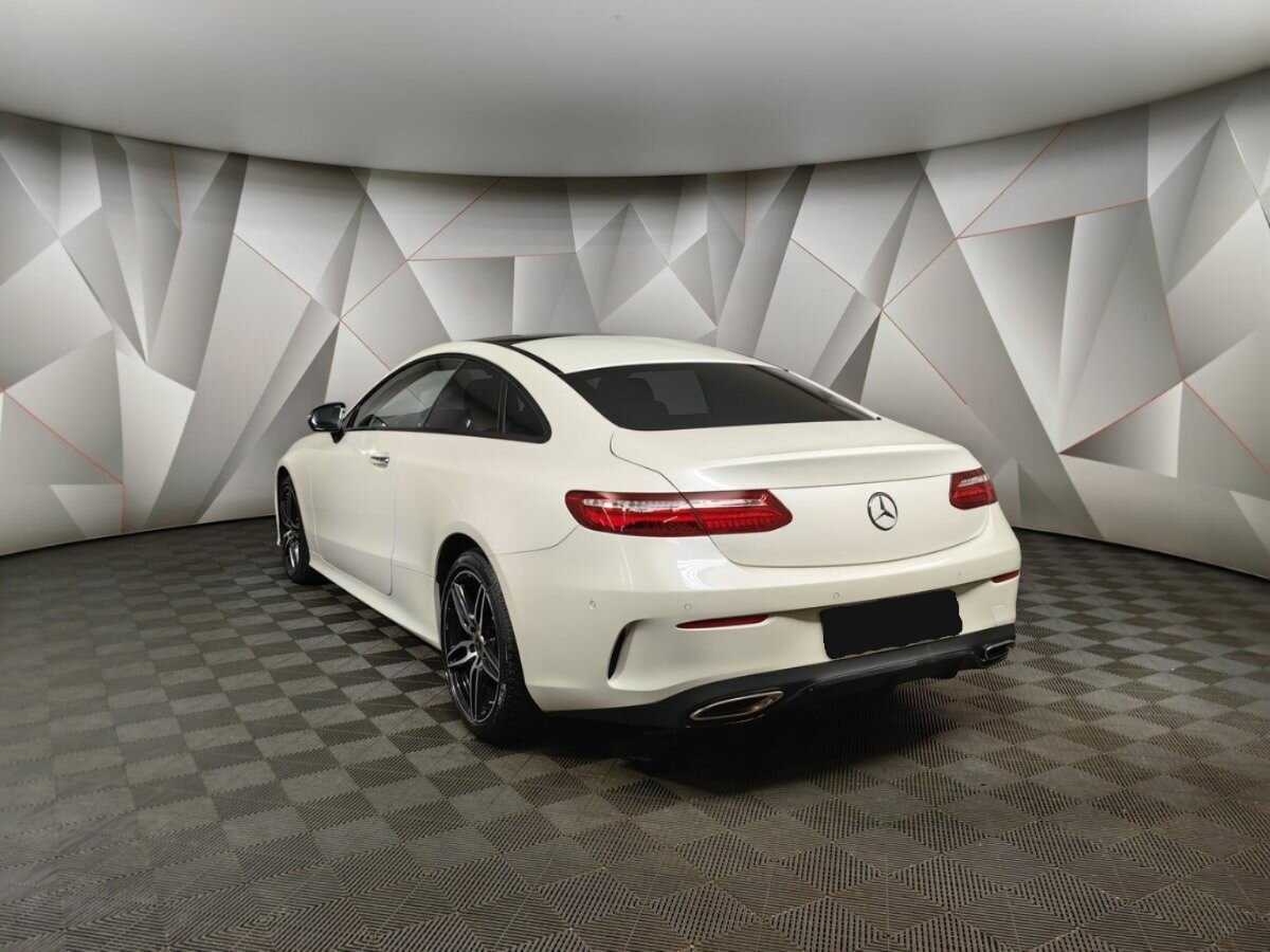 Купить Mercedes-Benz E-Класс 200, 2017, 90 675 км, фото №4