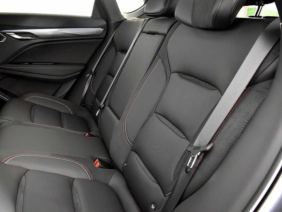 Купить Geely Tugella, 2023, 13 479 км, фото №9