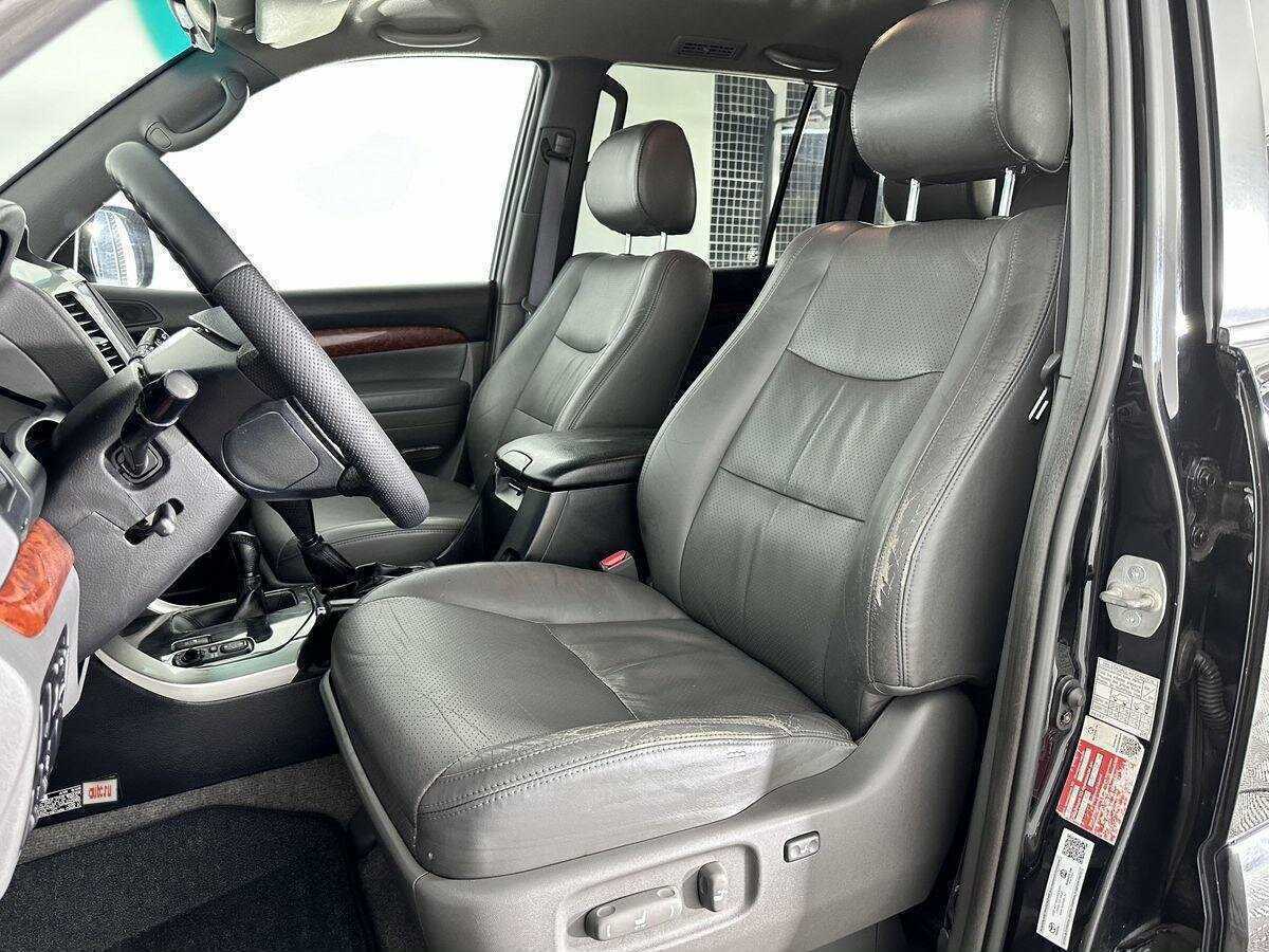 Купить Toyota Land Cruiser Prado 5-speed, 2004, 282 792 км, фото №7
