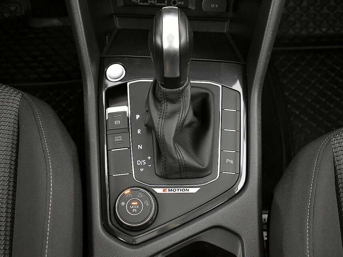 Купить Volkswagen Tiguan, 2020, 68 040 км, фото №16