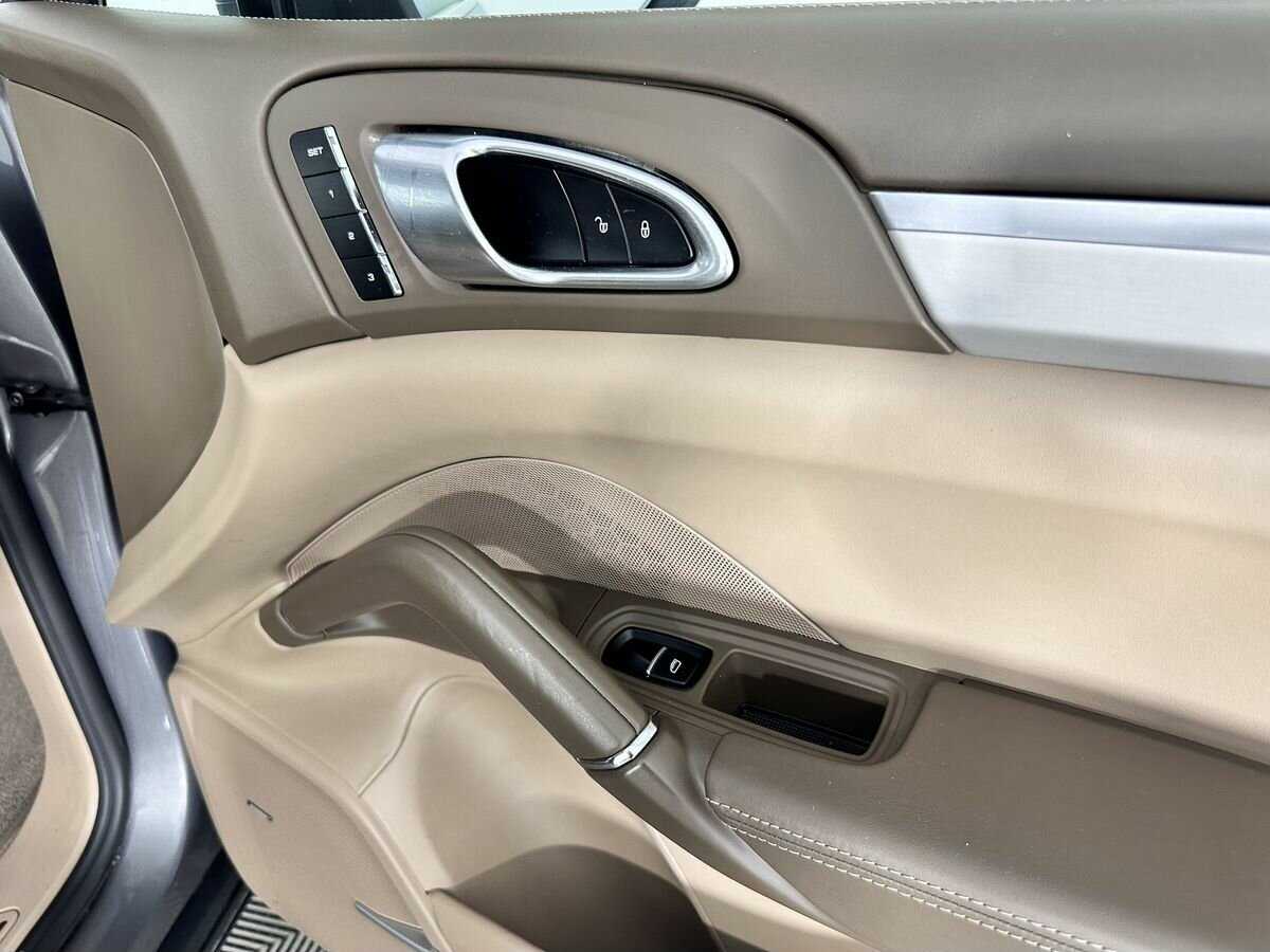 Купить Porsche Cayenne Diesel, 2012, 212 517 км, фото №17