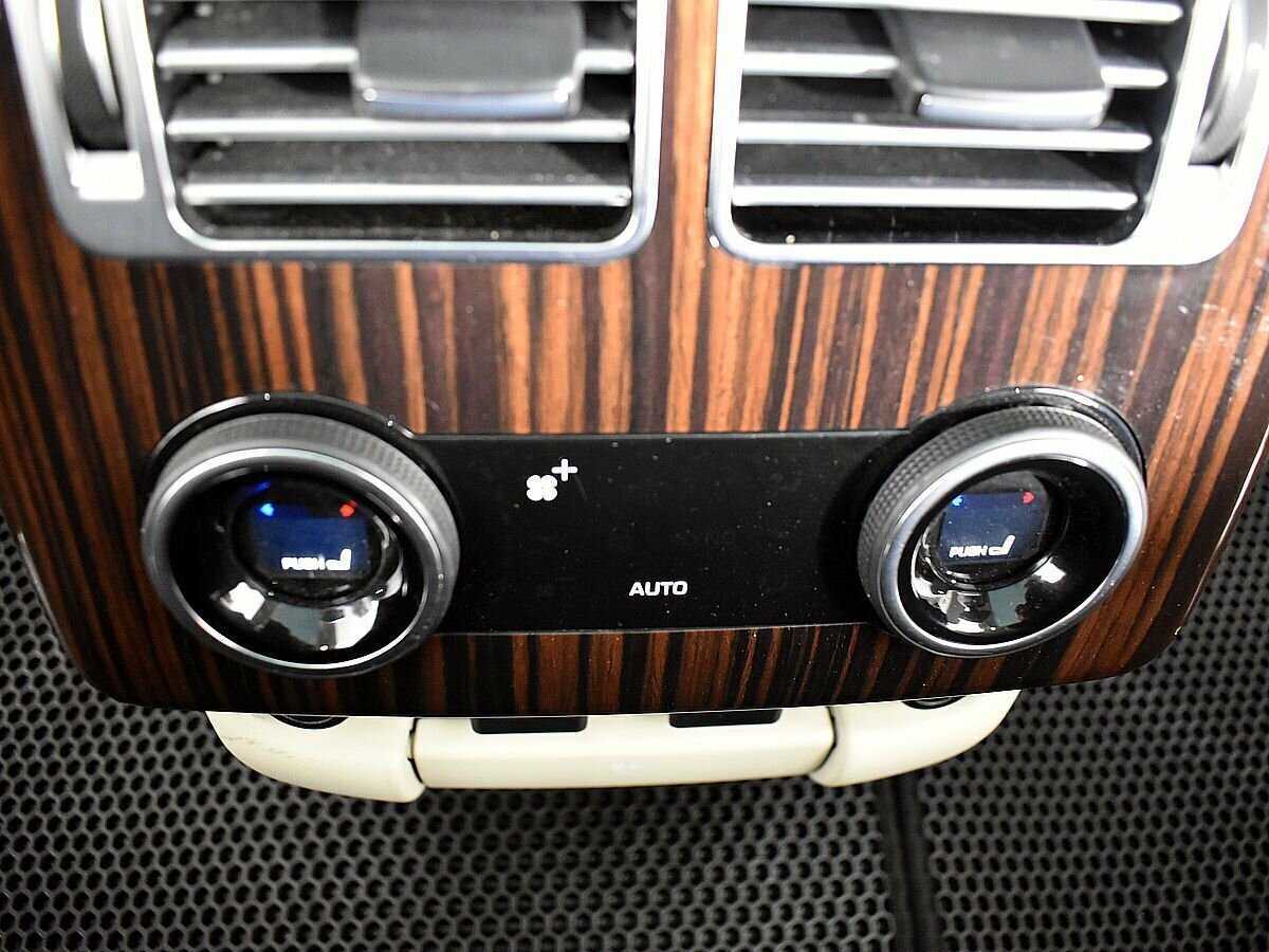 Купить Land Rover Range Rover Long, 2018, 186 167 км, фото №17