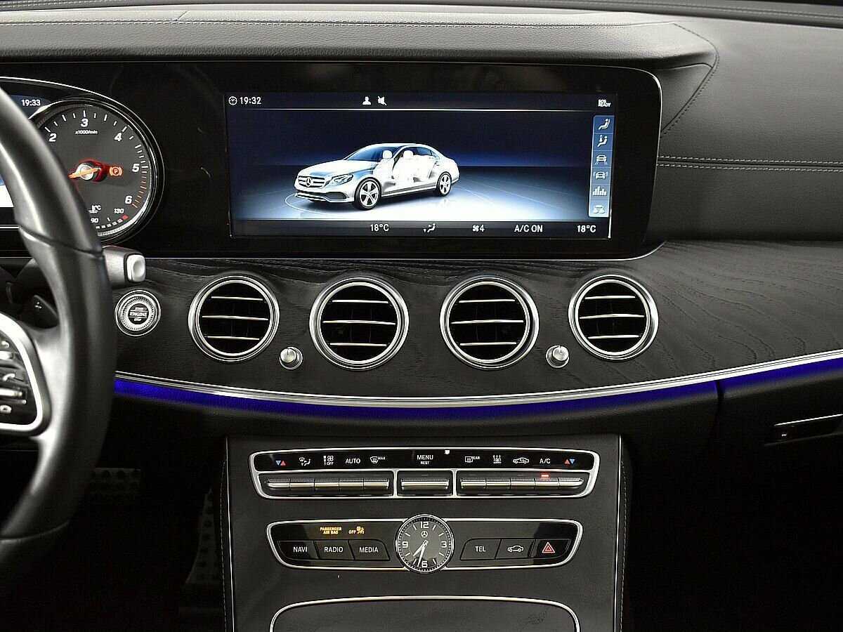 Купить Mercedes-Benz E-Класс 400 d, 2018, 136 170 км, фото №14