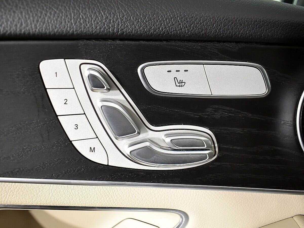 Купить Mercedes-Benz GLC 250 d, 2019, 90 348 км, фото №17