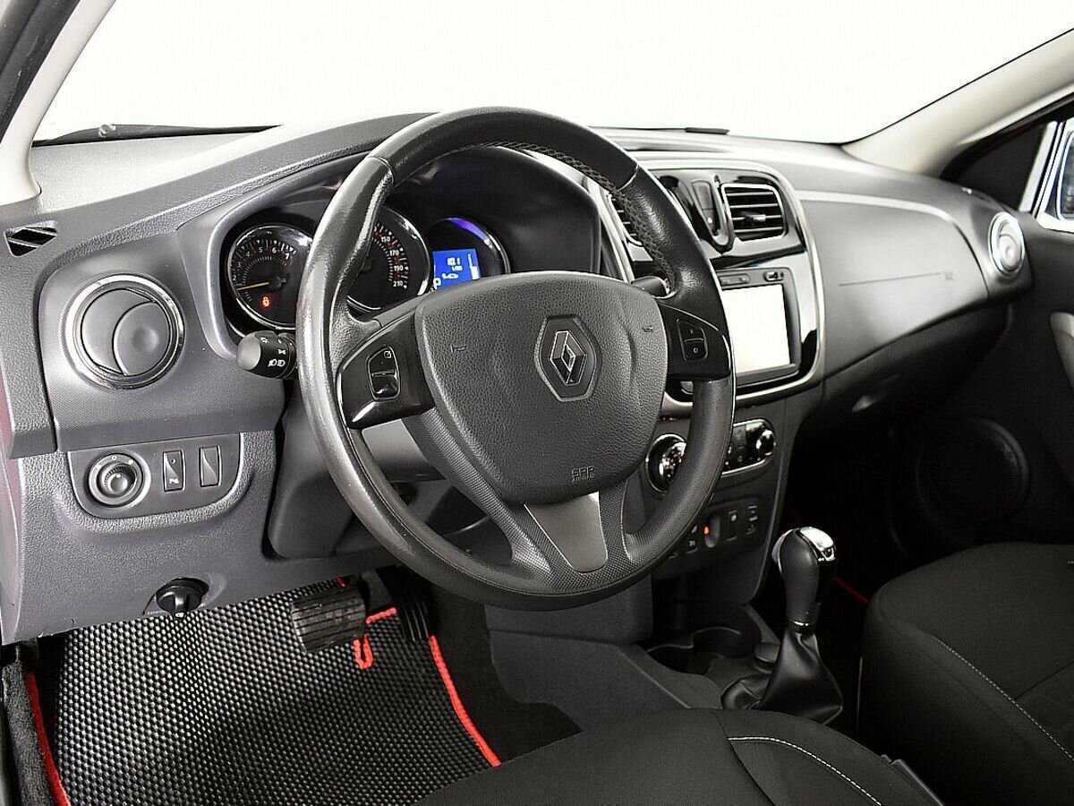 Купить Renault Sandero Stepway, 2017, 122 522 км, фото №7