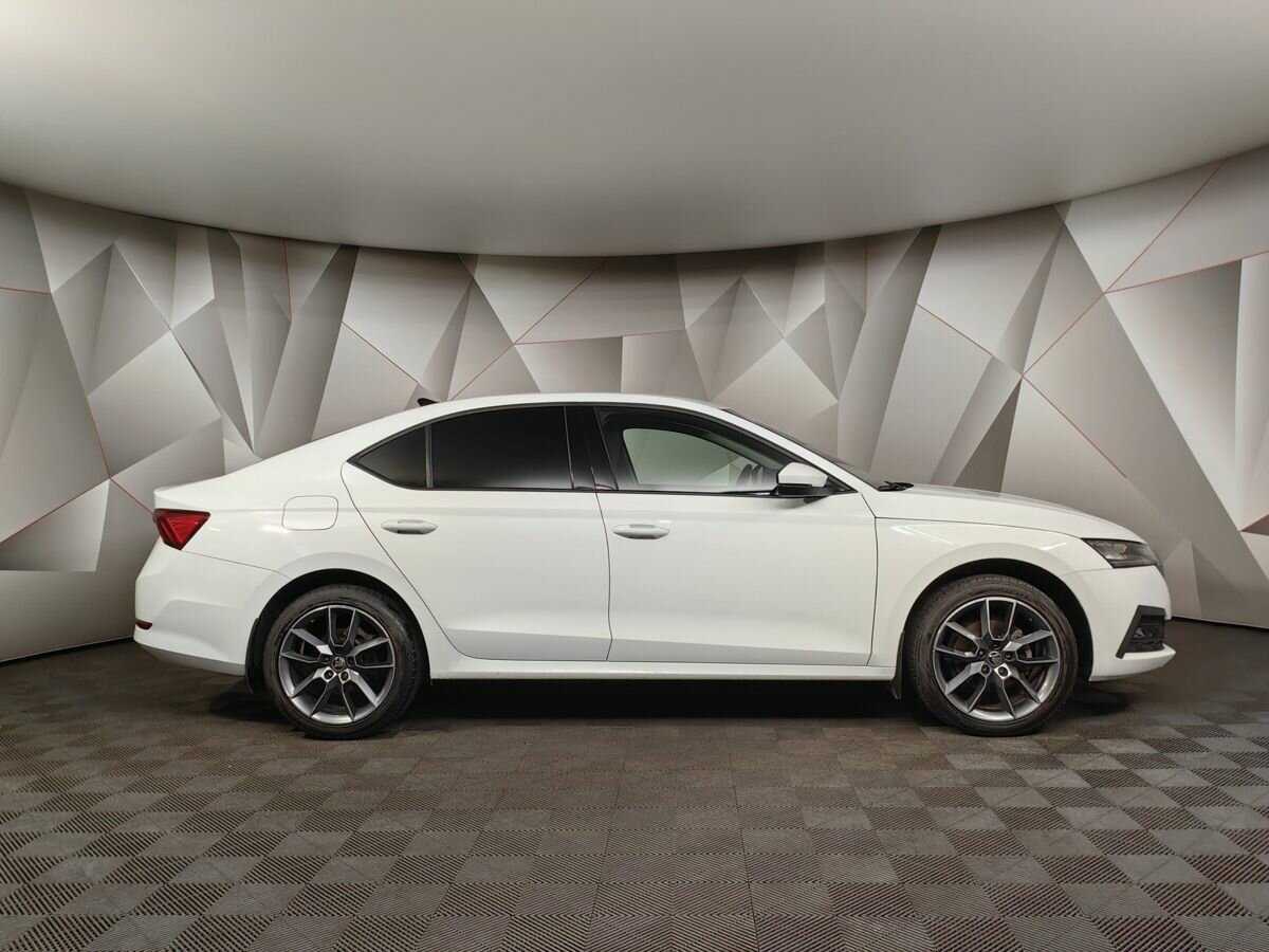 Купить Skoda Octavia, 2021, 39 937 км, фото №6