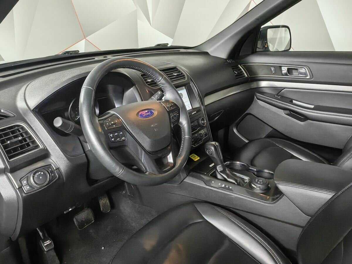 Купить Ford Explorer, 2019, 104 956 км, фото №14