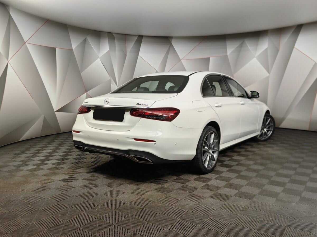 Mercedes-Benz E-Класс