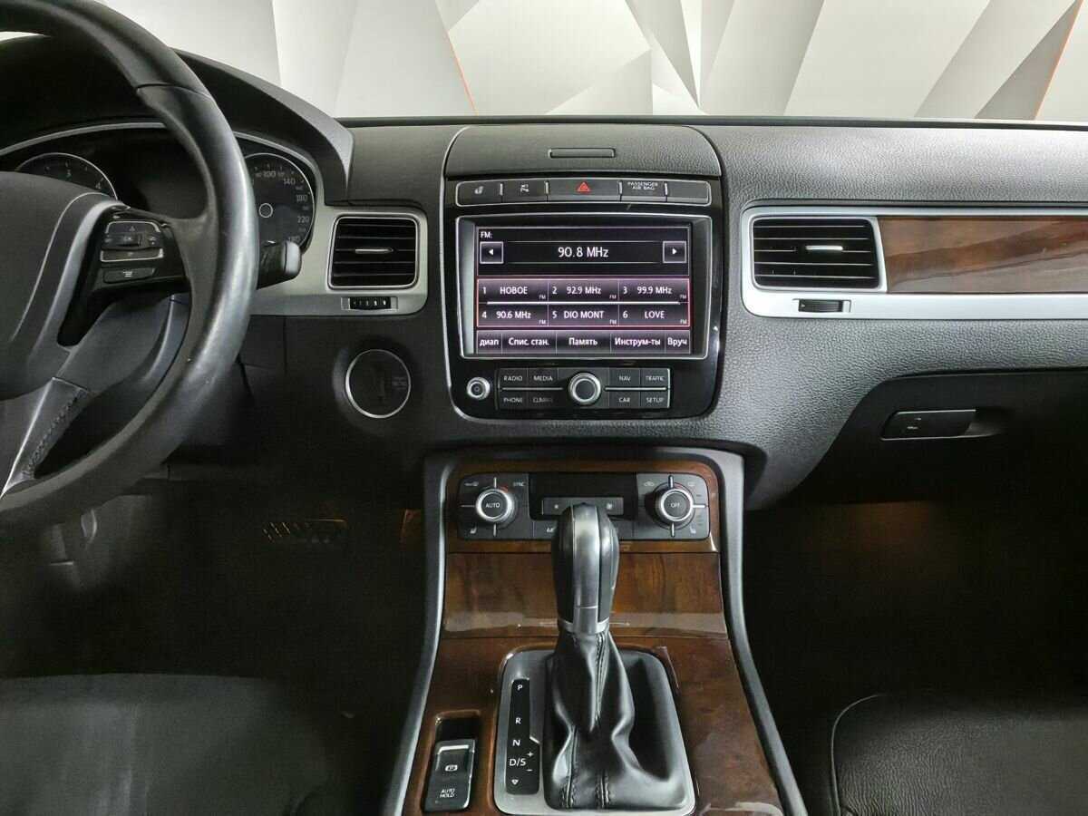Купить Volkswagen Touareg, 2017, 64 869 км, фото №11
