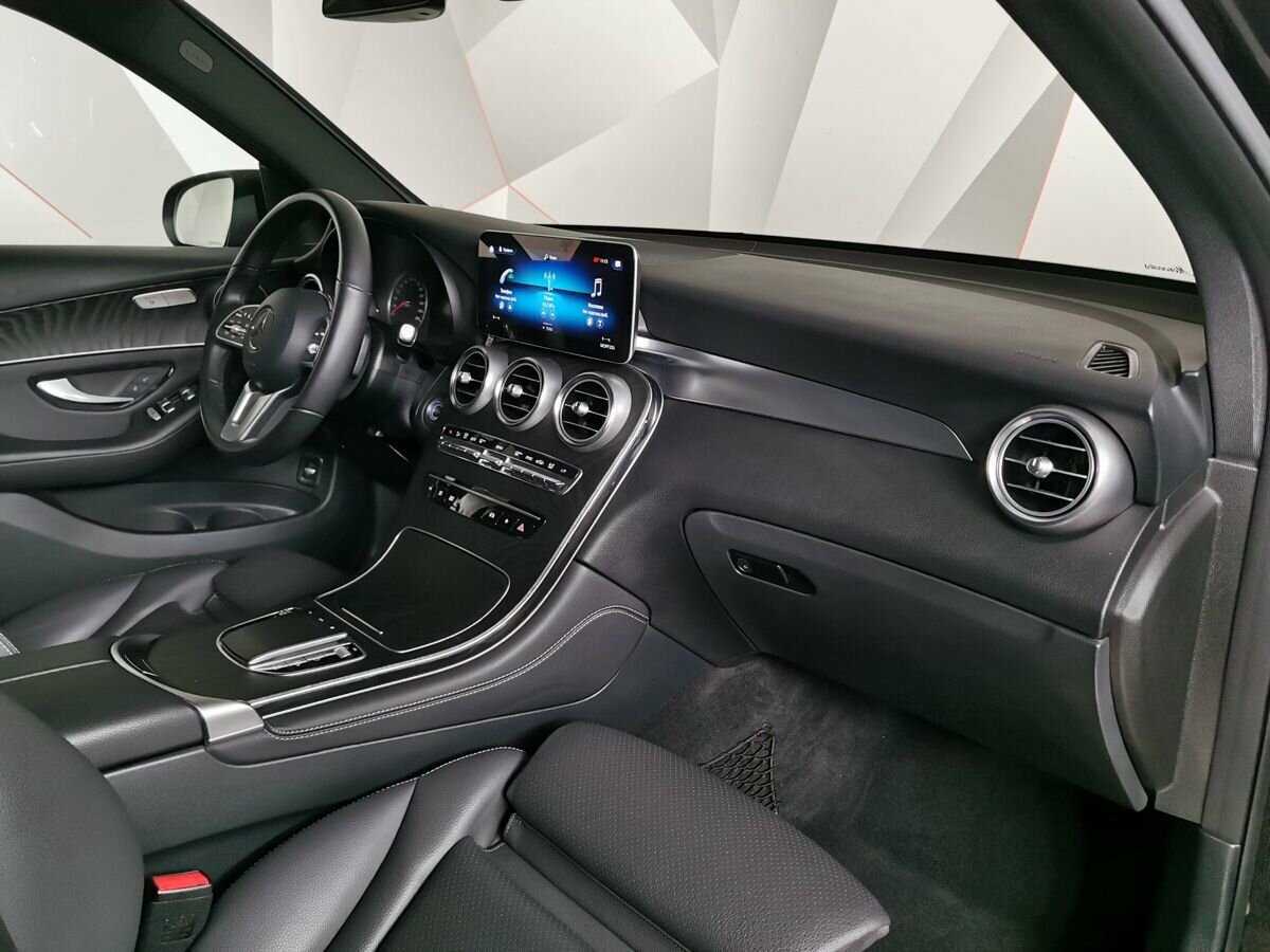 Купить Mercedes-Benz GLC 200, 2020, 26 056 км, фото №9