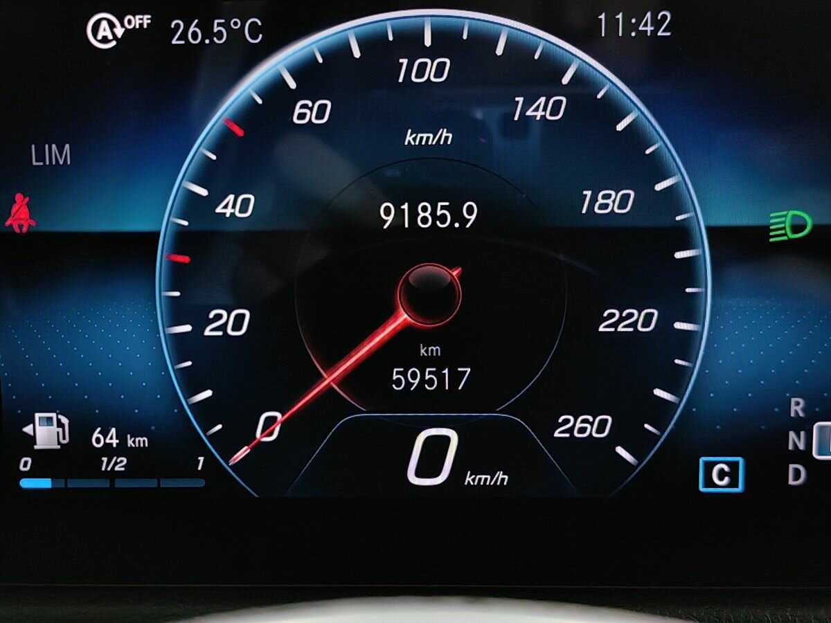 Купить Mercedes-Benz GLA 200, 2020, 59 000 км, фото №14