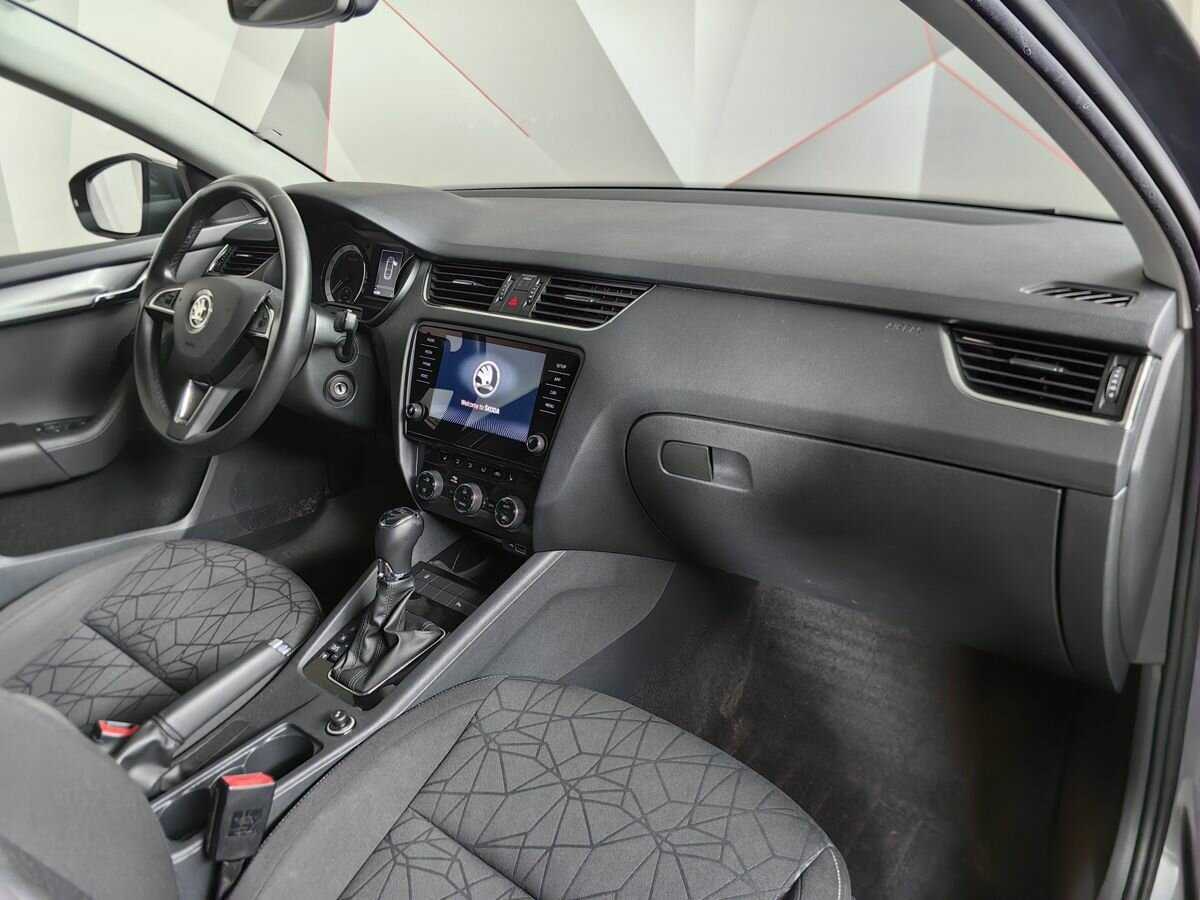 Купить Skoda Octavia, 2019, 69 378 км, фото №9
