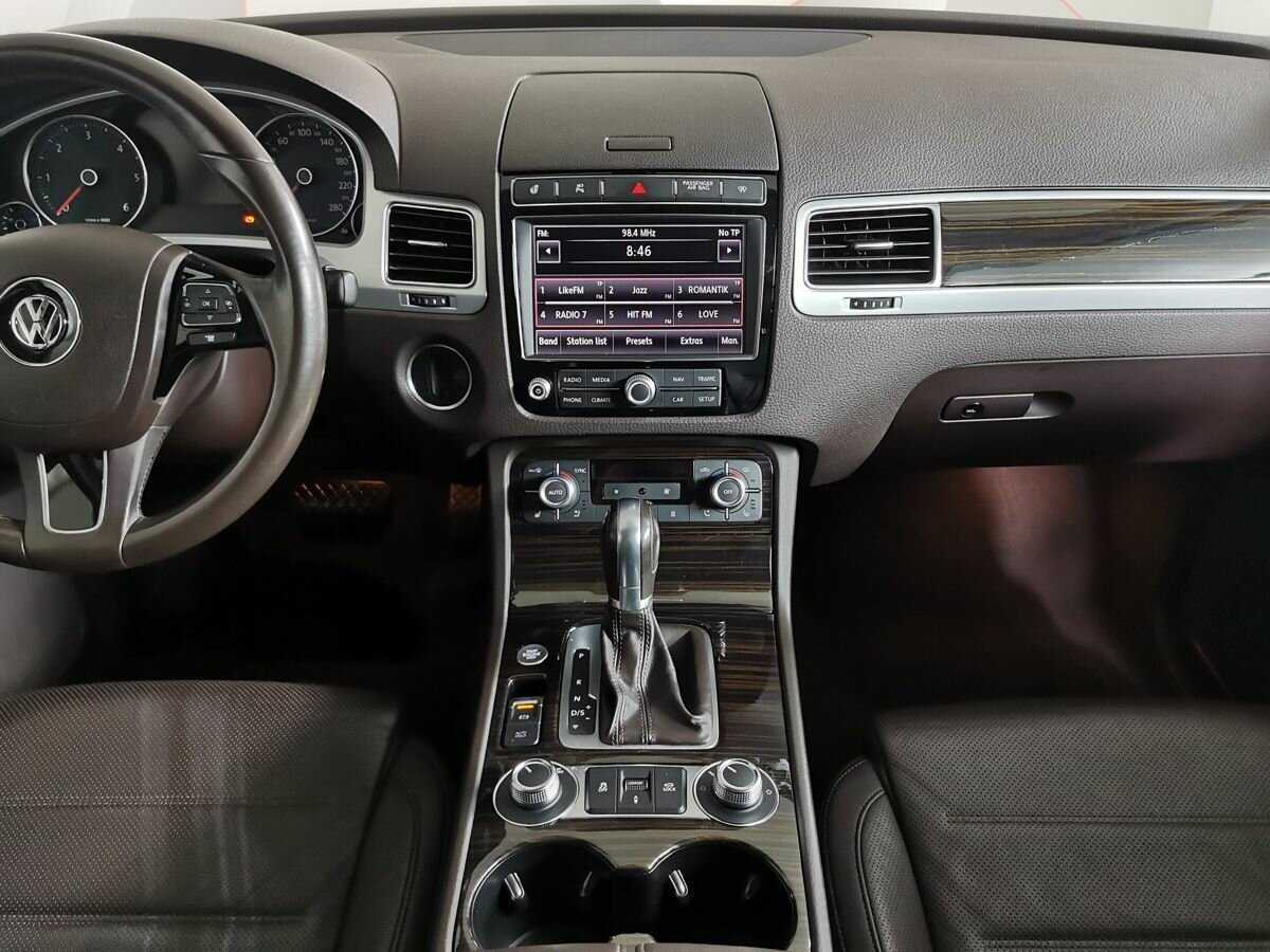 Купить Volkswagen Touareg, 2017, 60 817 км, фото №11