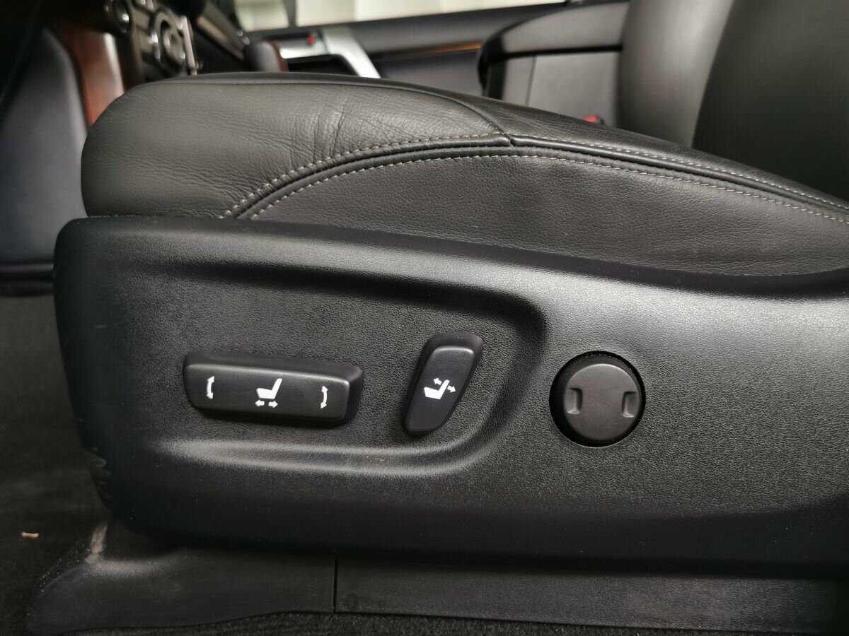 Купить Toyota Land Cruiser Prado, 2014, 49 095 км, фото №17