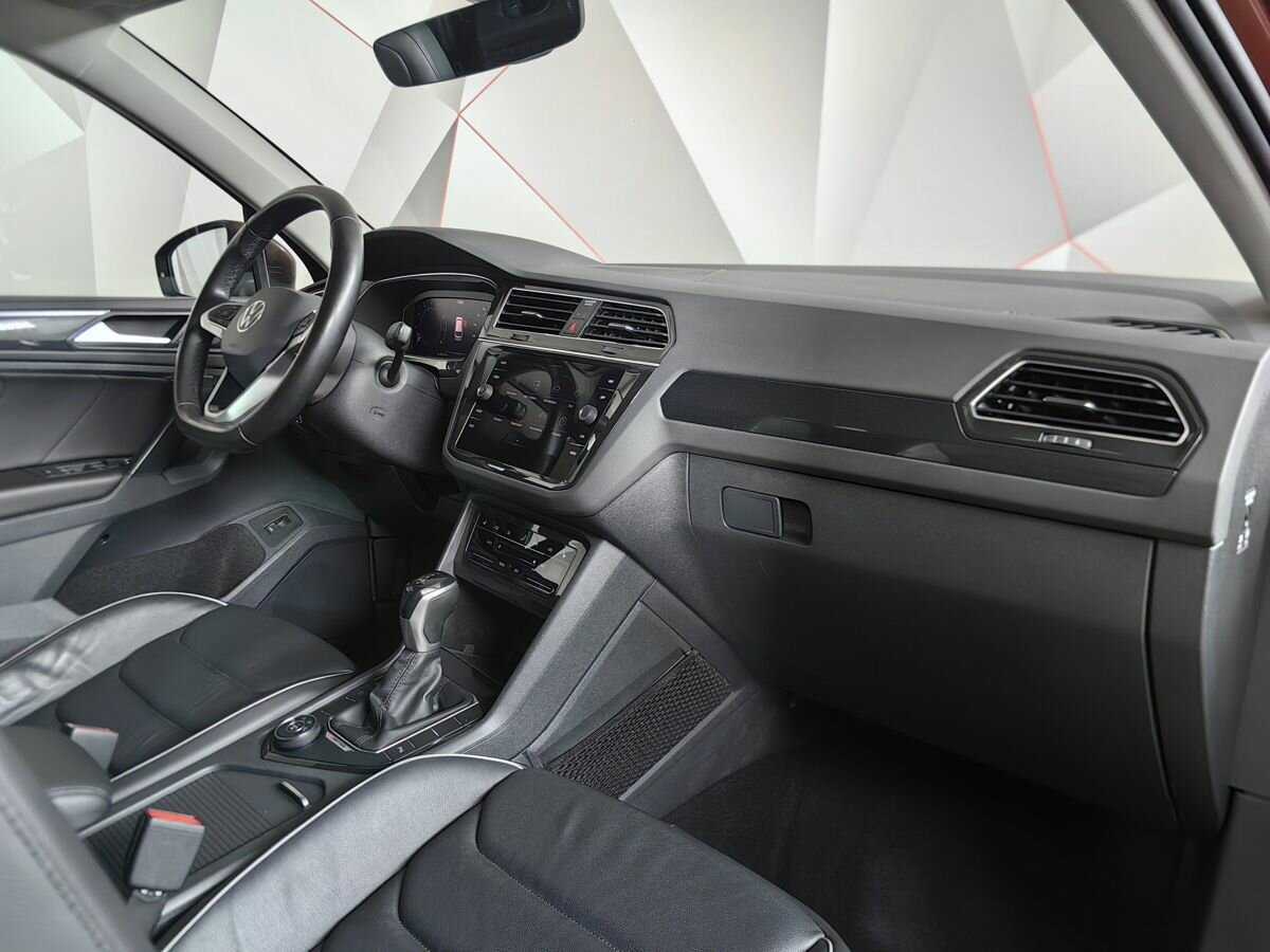 Купить Volkswagen Tiguan, 2021, 69 929 км, фото №9