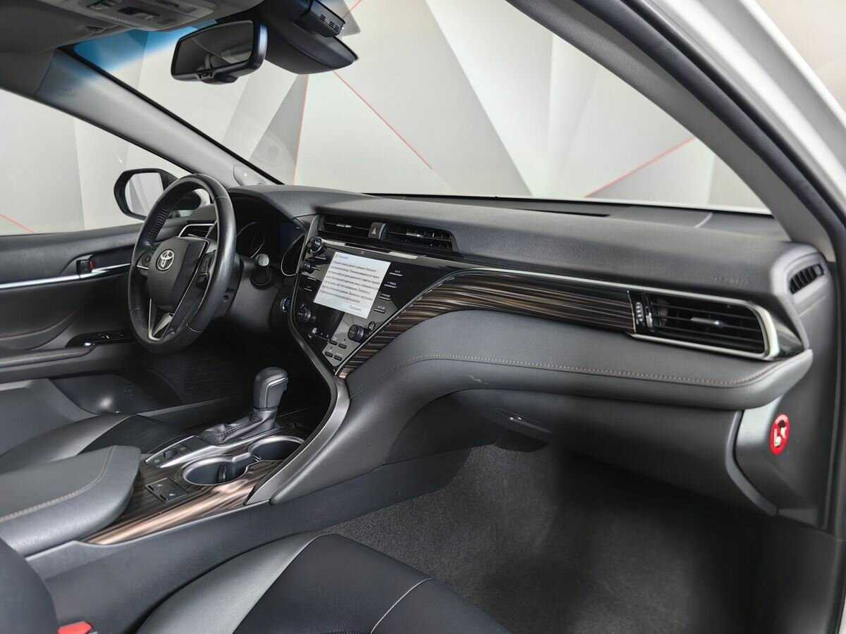 Купить Toyota Camry, 2020, 94 276 км, фото №9