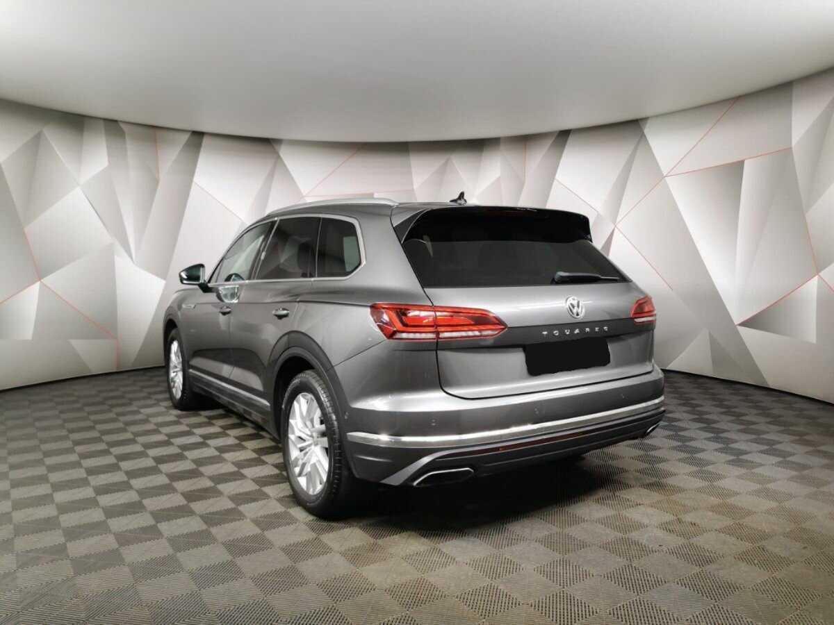 Купить Volkswagen Touareg, 2019, 81 620 км, фото №4