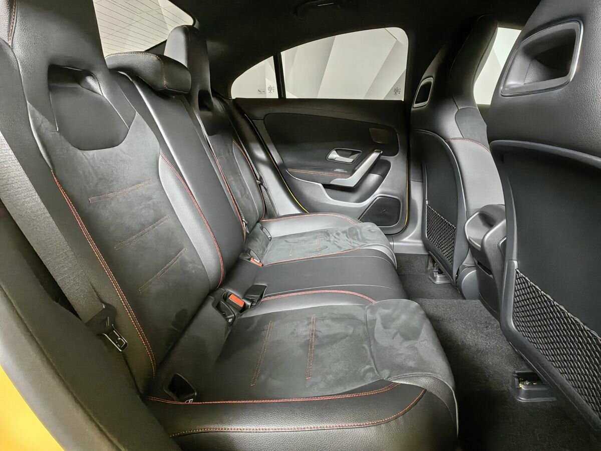 Купить Mercedes-Benz CLA 200, 2020, 39 939 км, фото №11