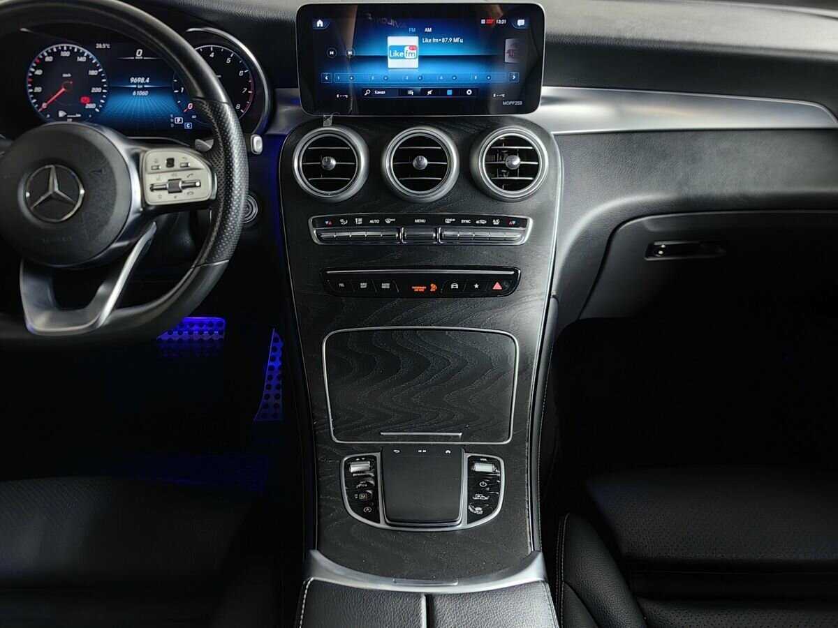 Купить Mercedes-Benz GLC 300, 2020, 60 875 км, фото №11