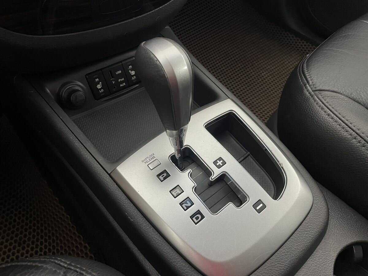 Купить Hyundai Santa Fe, 2011, 167 965 км, фото №13