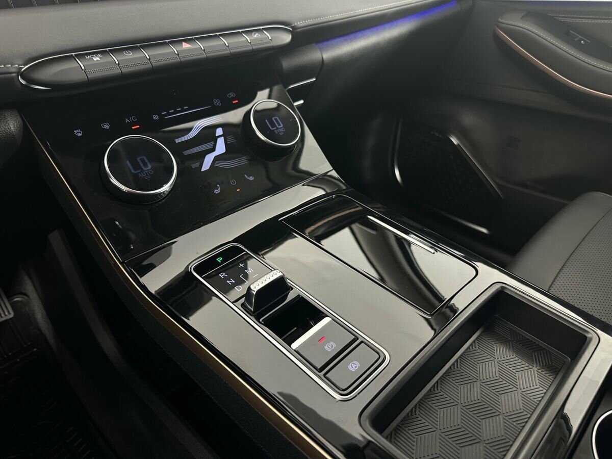 Купить EXEED LX, 2023, 8 881 км, фото №13