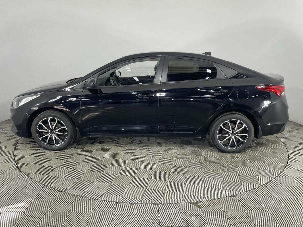 Купить Hyundai Solaris, 2017, 215 449 км, фото №5