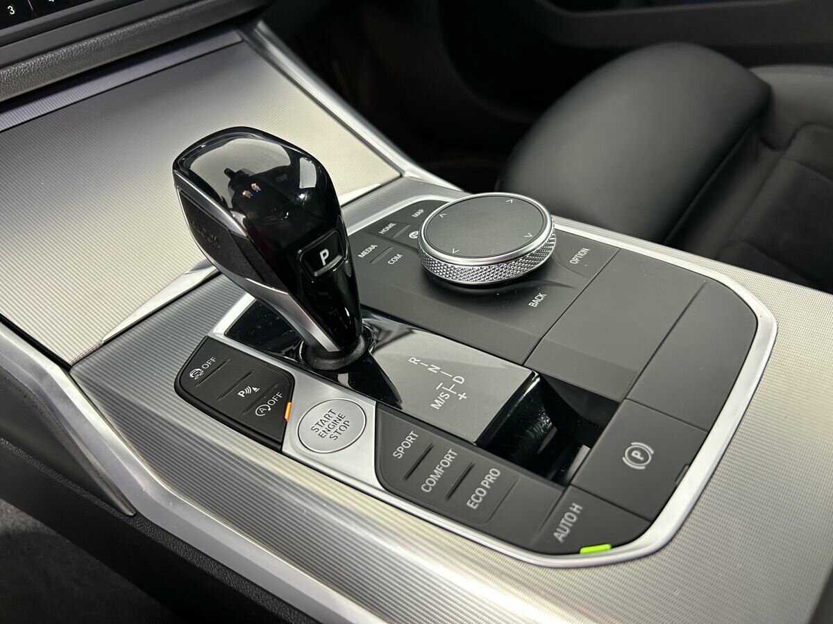 Купить BMW 3 серии 320d xDrive, 2019, 61 118 км, фото №13