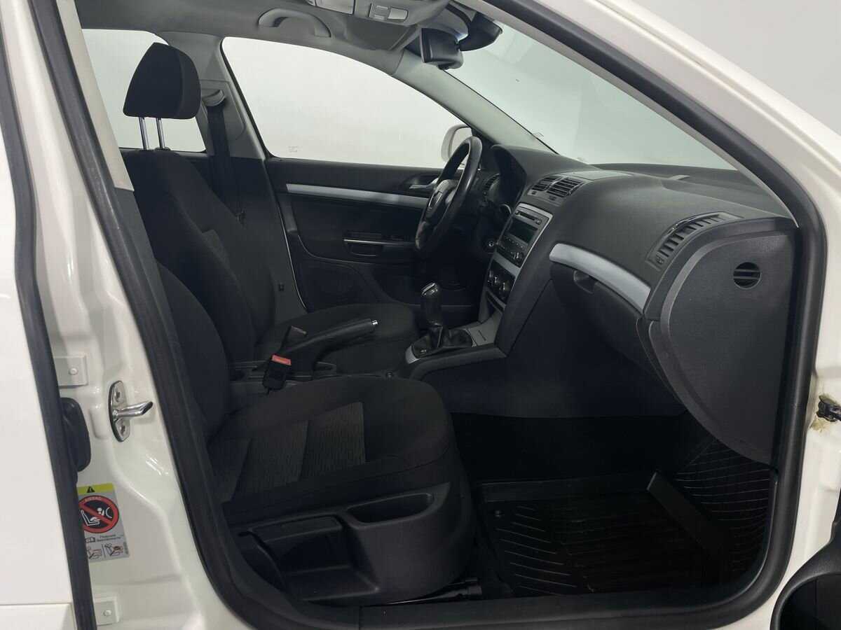 Купить Skoda Octavia, 2011, 167 200 км, фото №14