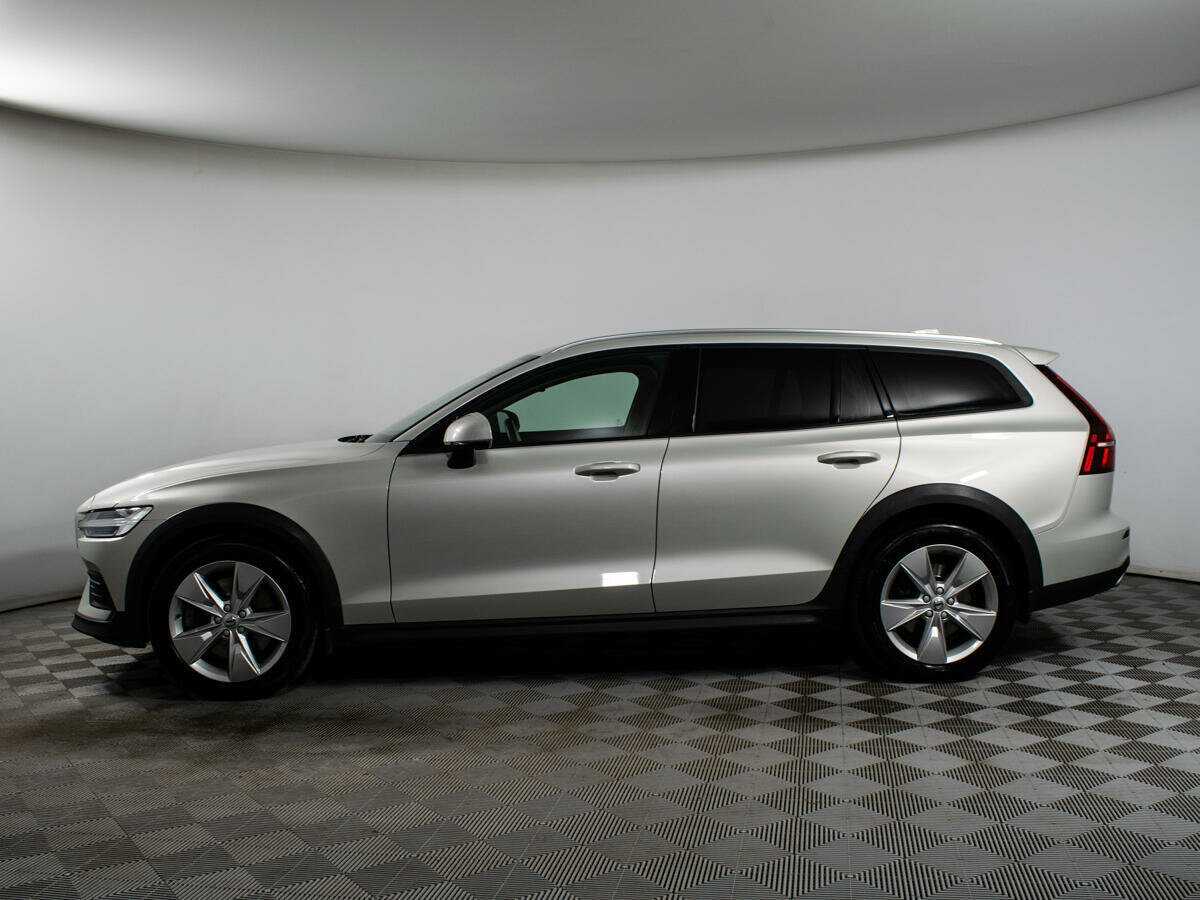 Купить Volvo V60 Cross Country, 2019, 40 533 км, фото №8
