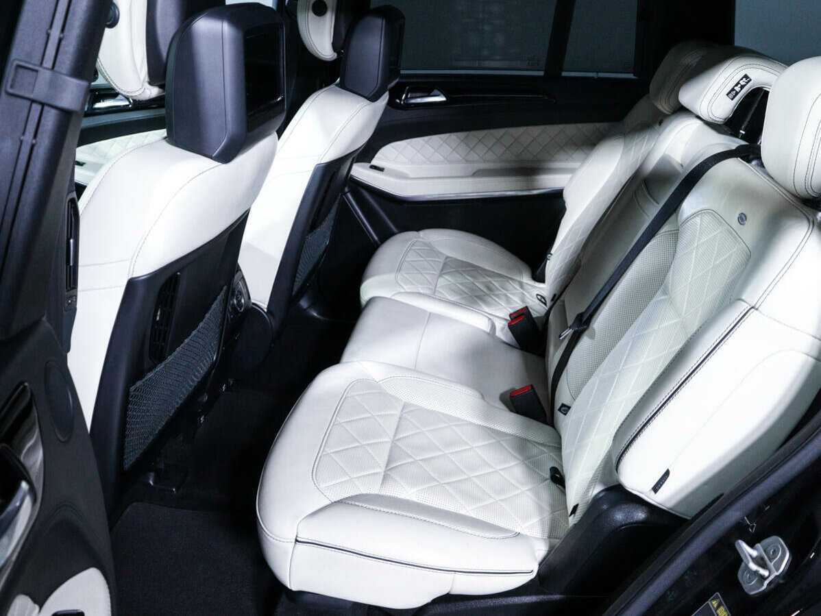 Купить Mercedes-Benz GLS 500, 2016, 211 072 км, фото №10