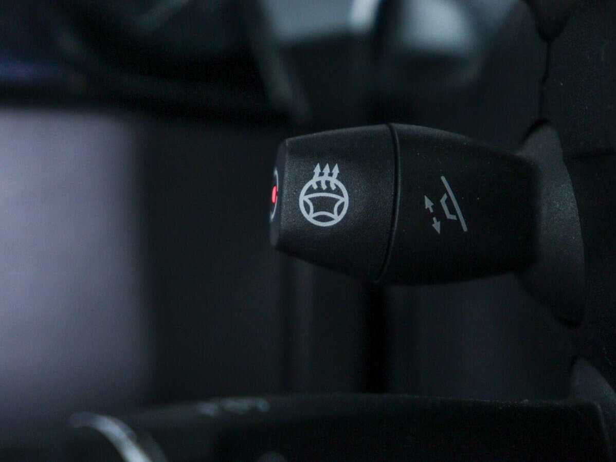 Купить Mercedes-Benz GLS 500, 2016, 211 072 км, фото №24