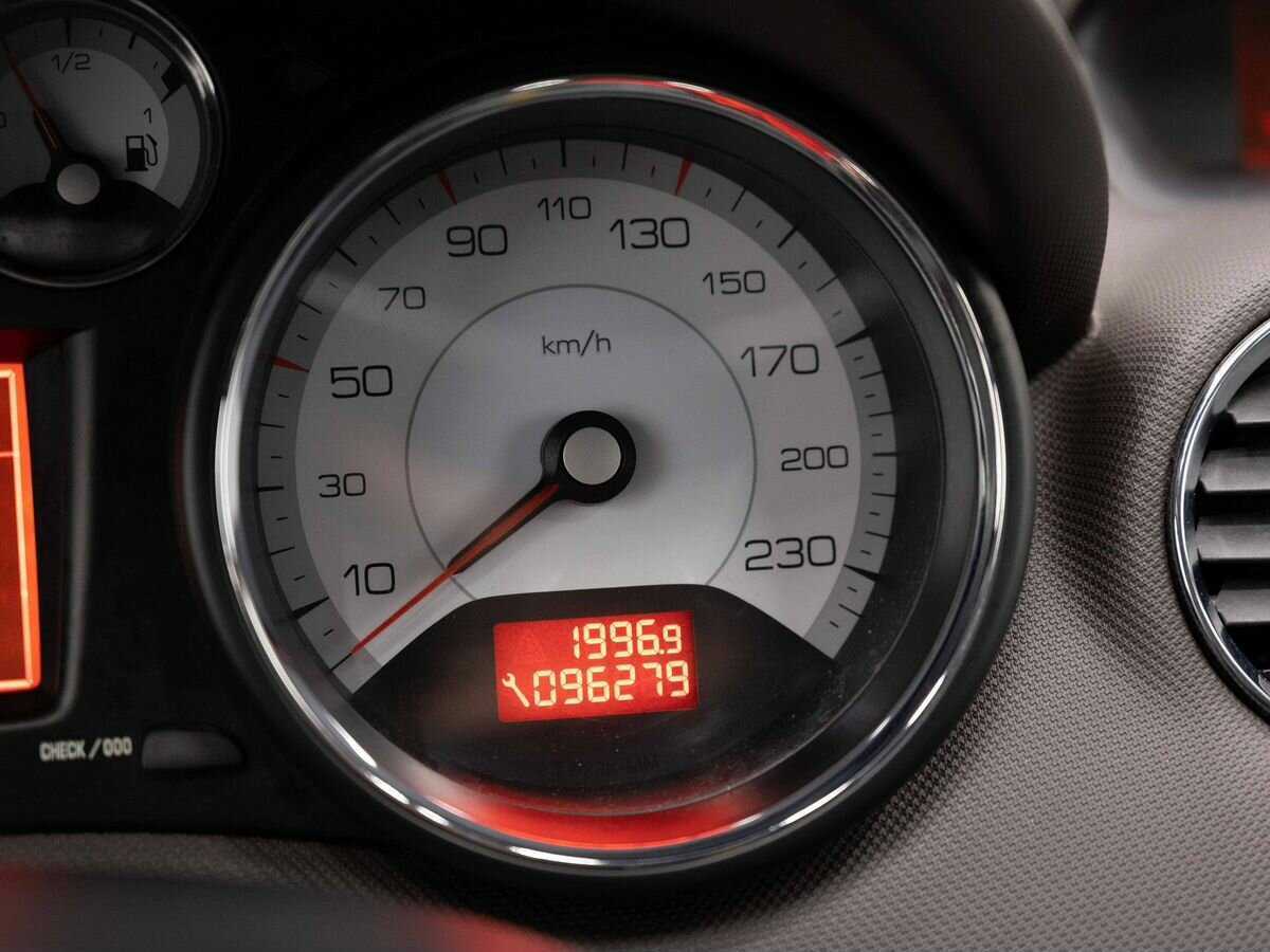 Купить Peugeot 308, 2008, 96 000 км, фото №15