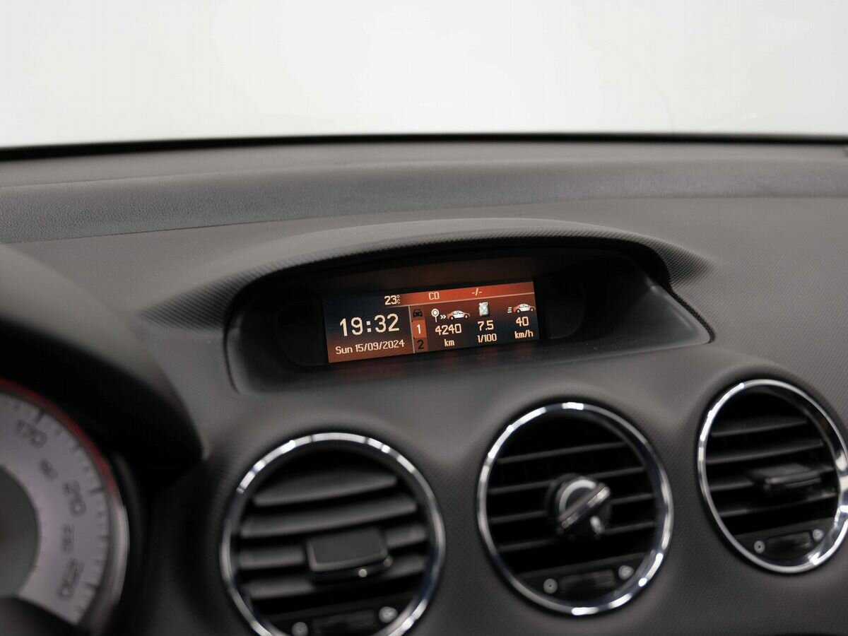 Купить Peugeot 308, 2010, 140 000 км, фото №17