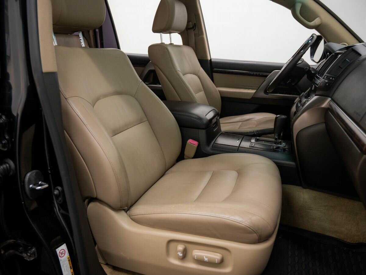 Купить Toyota Land Cruiser, 2011, 340 000 км, фото №8