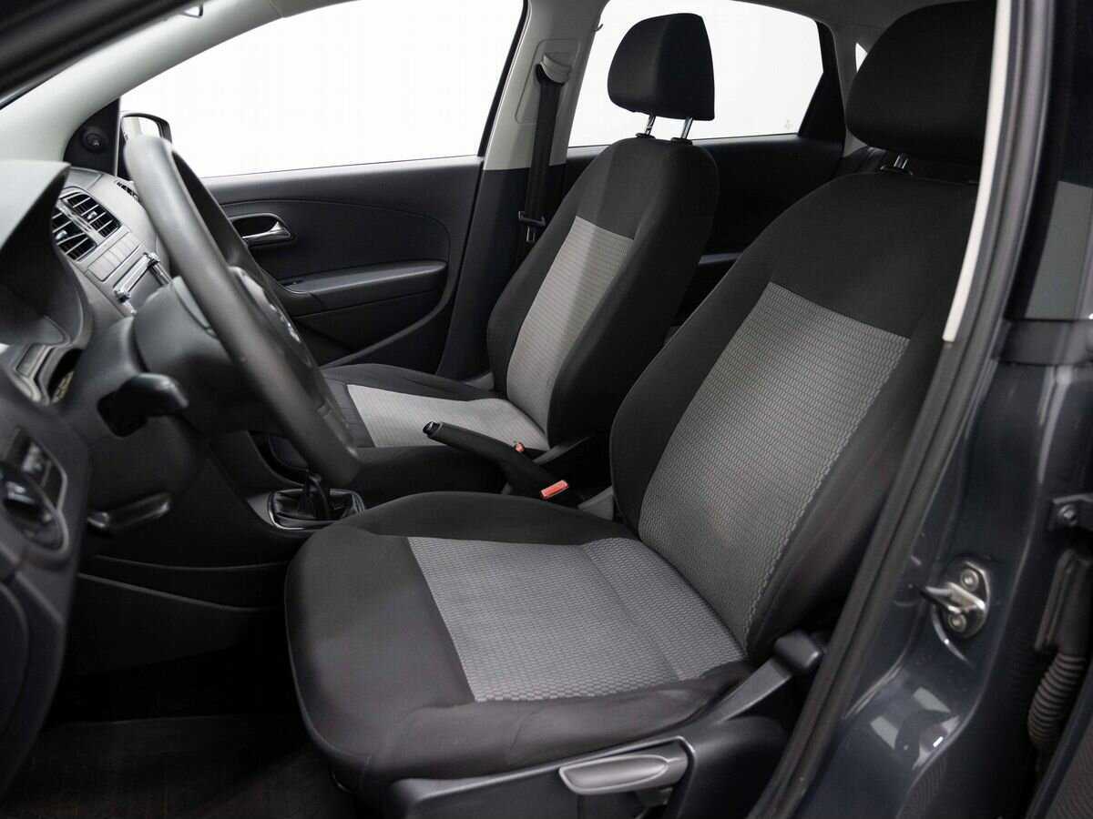 Купить Volkswagen Polo, 2011, 330 560 км, фото №8