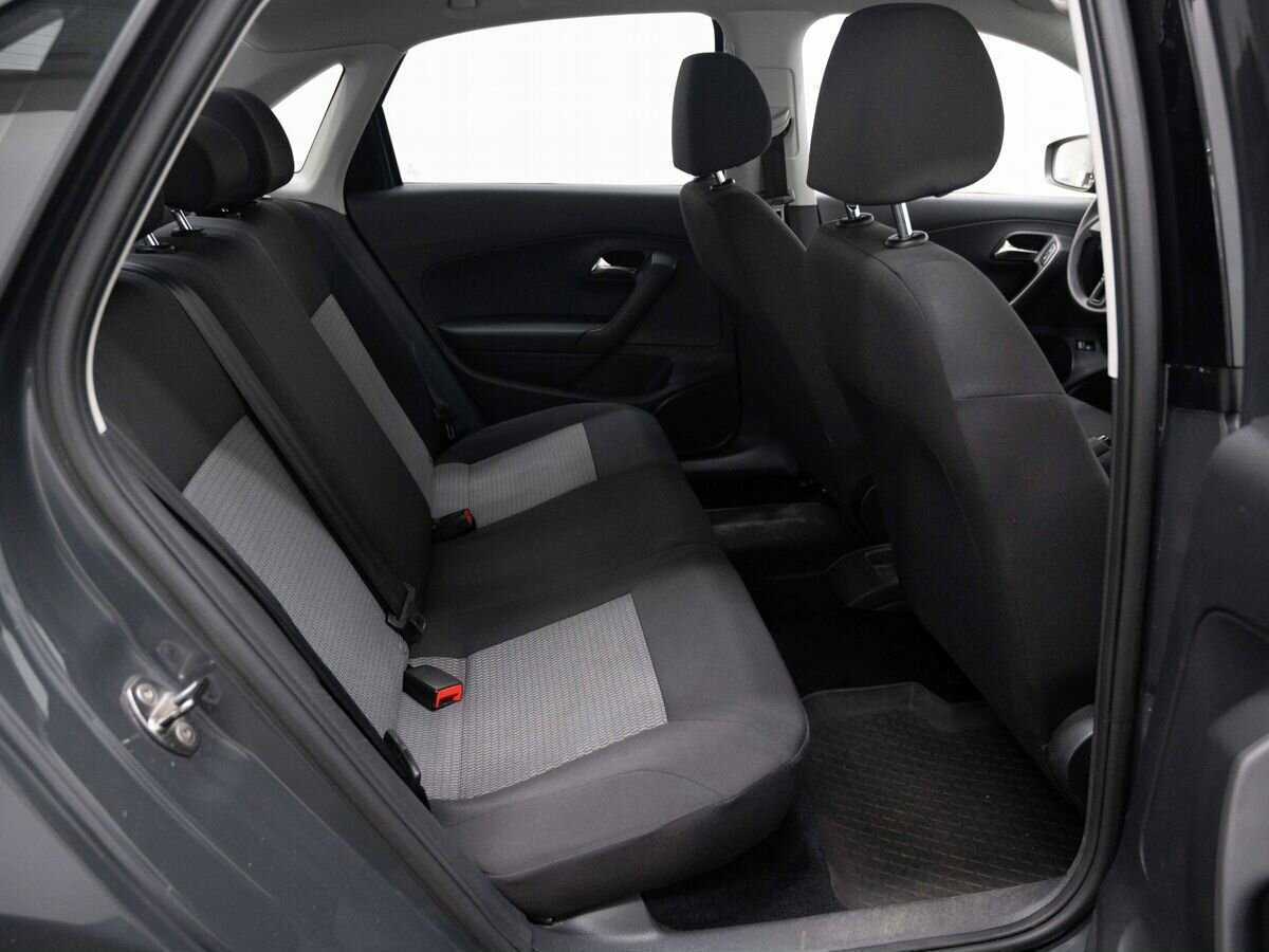 Купить Volkswagen Polo, 2011, 330 560 км, фото №10