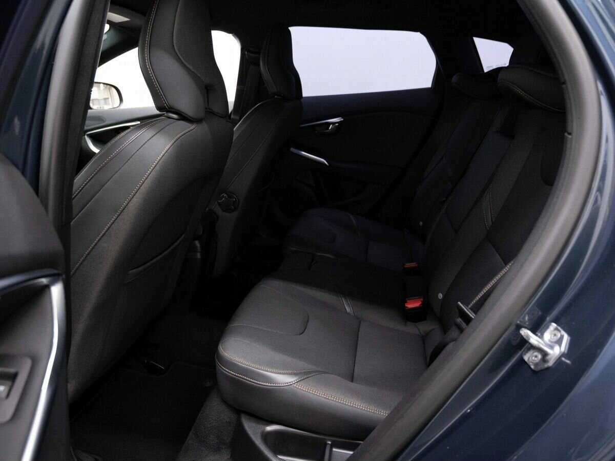 Купить Volvo V40 Cross Country, 2017, 117 000 км, фото №9
