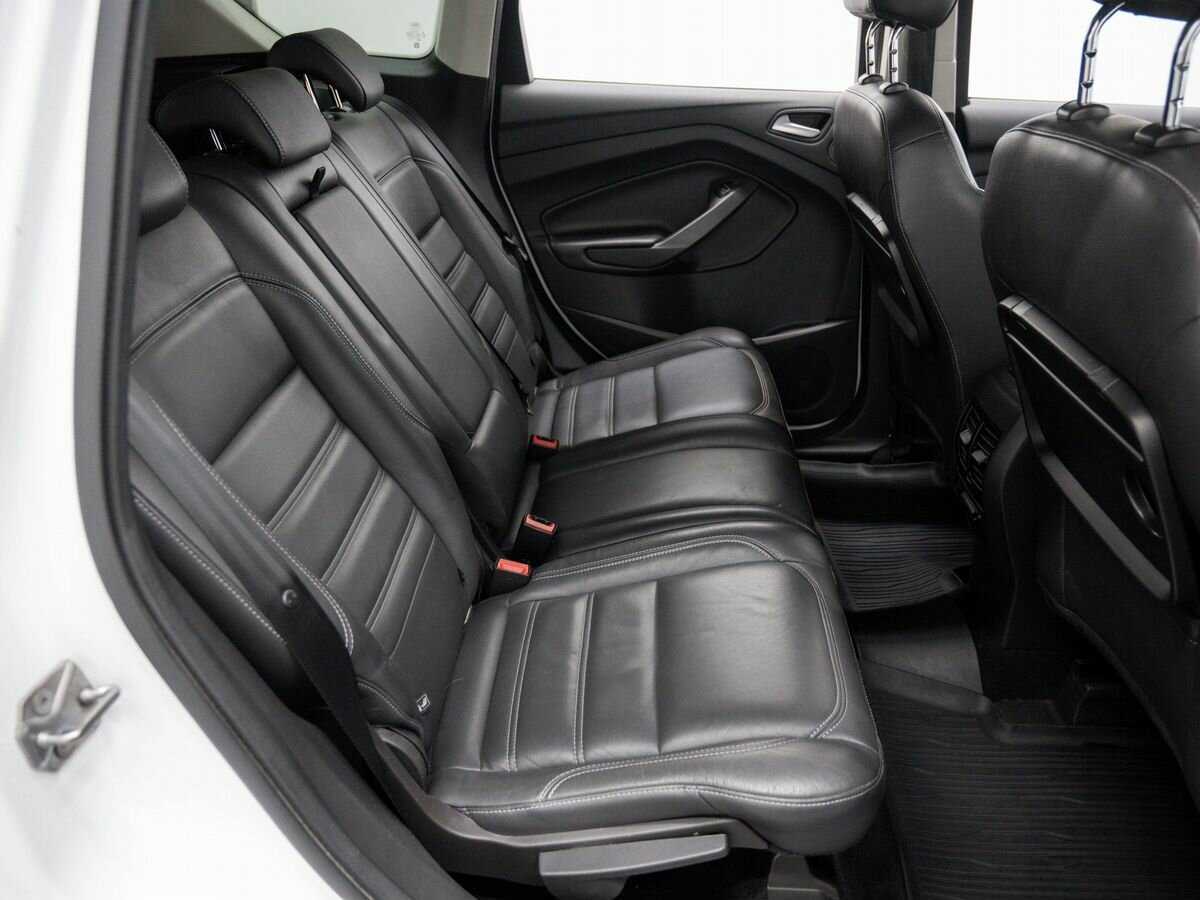 Купить Ford Kuga, 2016, 178 000 км, фото №9