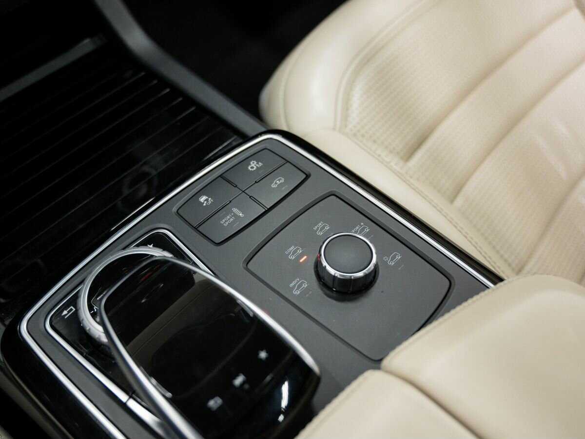 Купить Mercedes-Benz GLE AMG 63 AMG S, 2016, 126 380 км, фото №18