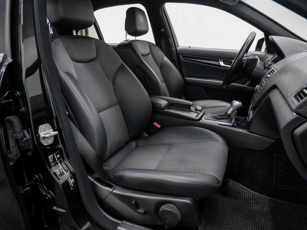 Купить Mercedes-Benz C-Класс 200, 2010, 195 000 км, фото №8