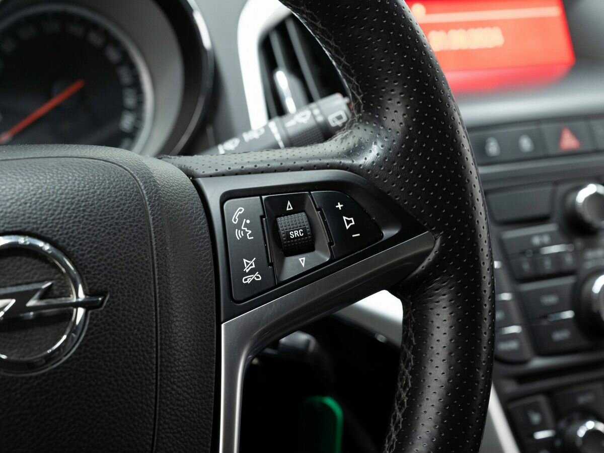 Купить Opel Astra GTC, 2013, 209 300 км, фото №14