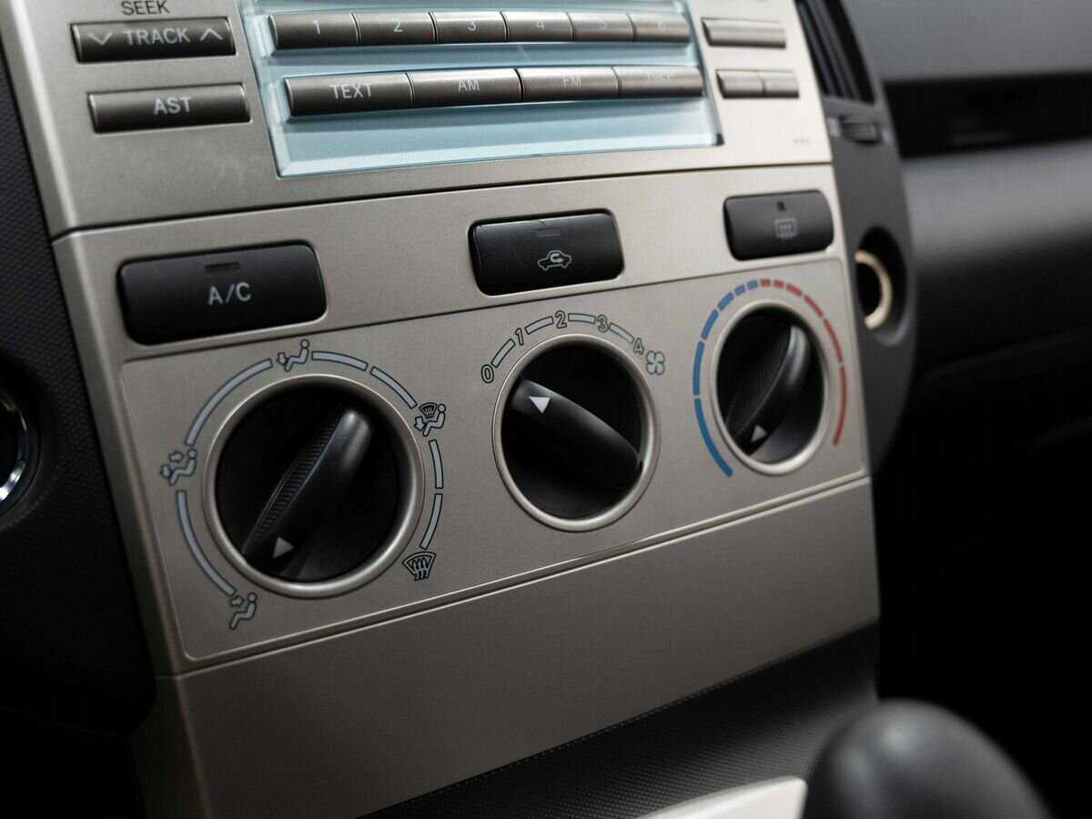 Купить Toyota Corolla Verso, 2008, 155 600 км, фото №18